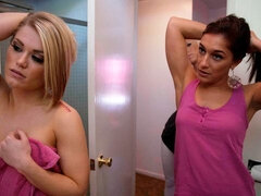 Cul, Blonde, Sucer une bite, En levrette, Branlette thaïlandaise, Adolescente, Nénés