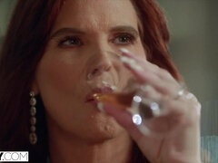 Anal, Avsugning, Långt ner i halsen, Doggystyle, Orgasm, Verklighet, Sprutande, Tuttar