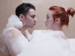 Popó, Kutya póz, Kézimunka, Csókolózás, Nyalás, Nuni, Vöröshajú, Tini