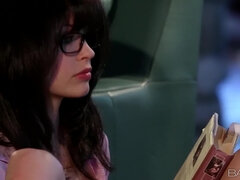 Rit, Blondinka, Rjavolaska, Prstni, Naravne joške, Piercing, Solo, Tetovaže