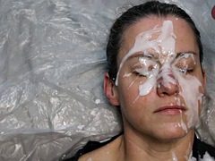 Leie, Braunhaarige, Viele männer bespritzen eine frau, Kompilation, Paar, Spermaladung, Aufs gesicht abspritzen