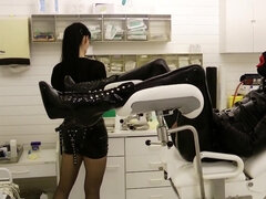 Bdsm, Dekle drka tiča