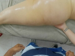 Iso kaunis nainen, Iso perse, Nainen, Käsihoito, Hieronta, Itsetyydytys, Näkökulma pov