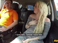 Cheating blonde slurps up cumshot