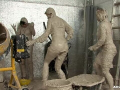 Brunetka, V oblečení, Žena, Prírodné, Prirodzené prsia, Softcore, Vlhká, Wrestling