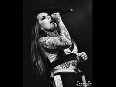 Grote mammen, Badpak, Europees, Fetisj, Masturbatie, Rijpe lesbienne, Tatoeage, Tieten likken