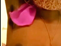 Asiatisch, Grosser arsch, Gehörnter ehemann, Handjob, Hausfrau, Reif, Milf, Muschi