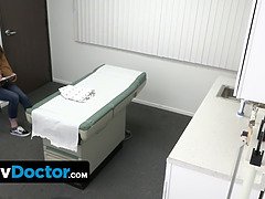 Sperm skott, Doktor, Fingring, Runke, Hardcore, Kontor, Realitet, Tenåring