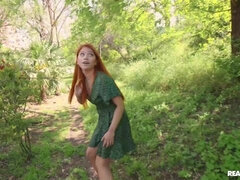 Babe, Stor rumpe, Stor kukk, Kukk suging, Naturlige bryster, Synsvinkel, Offentlig, Fitte