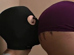 Černé, Brunetka, Ebenové, Femdom, Fetiš, Tělocvična, Mezirasové