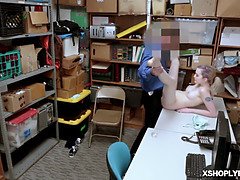 Suihinotto, Rankka, Poliisi, Rankaiseminen, Pillu, Todellisuus, Teini, Univormu