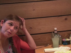 Amatoriale, Lavoro di piedi, Lesbica, Mamma che vorrei scoparmi, Orgasmo, Piccola, Punto di vista pov, Rasata