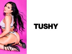 Anal, Stor stjärt, Stor kuk, Stora tuttar, Brunett, Doggystyle, Hardcore, Milf