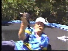 Ερασιτέχνης, Μελαχροινή, Θηλές, Εκτός, Ρετρό