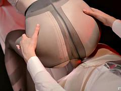 Fetish, Lesbica, Leccata, Dildo indossabile