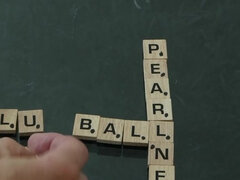 Zadek, Velké kozy, Blondýna, Na pejska, Výprask, Přírodní prsa, Pička, Tetování