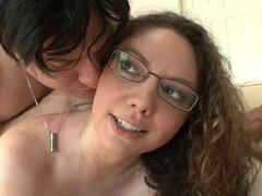 아마추어, 큰 가슴, 흑갈색 머리, 하드코어, 나이든, 밀프, 젖가슴