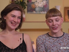 Amatoriale, Tette grandi, Vibratore, Lesbica, Masturbazione, Tette naturali, Rasata, Dildo indossabile