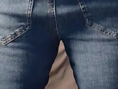 Mulher linda e grande, Bundão, Jeans