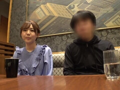 Азиатки, Смазливые, Член, Волосатые, Лизание, На природе, Киски, Молоденькие