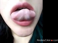 LONG TONGUE BEAUTY SHOWS OFF LONGEST TONGUE AND WIDE THROAT