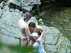 Stagging on strangers threesome outdoors