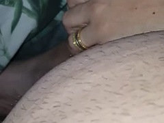 Leie, Grosser schwanz, Grosse titten, Blasen, Handjob, Milf, Rumänisch, Stiefmutter