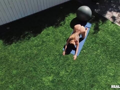 Marica Chanelle gives head and gets anally fucked outdoors
