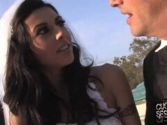 Sucer une bite, Interracial, Uniforme