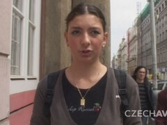 Amateur, Grosse bite, Brunette brune, Habillées, De plein air, Rasée, Adolescente, Nénés