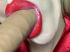 Avsugning, Dildo, Fisting, Handjobb, Onani, Pov, Solo, Leksaker