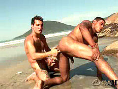 Spiaggia, Gay, All'aperto
