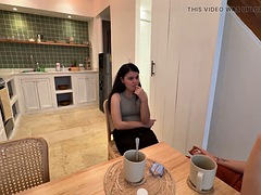 Любители, Красотки, Поцелуи, Латиноамериканки, Лесбиянка, Софткор, Сиськи, Жена