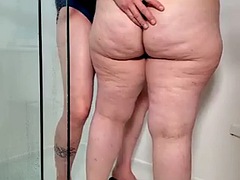 Chubby hot wife gets polished in a swimsuit after fun in the pool
