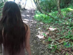 Amateur, Plage, Bikini, Sucer une bite, Brunette brune, Branlette thaïlandaise, Pov, Nénés