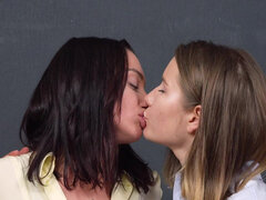 Sex toys and lesbian sex from Amalia Davis, Mary Frost and Rin Moon