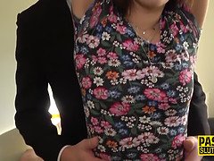 Amatör, Bondage, Brunett, Långt ner i halsen, Fetisch, Hd, Verklighet, Skriker