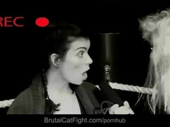 Zickenkampf, Fetisch, Hardcore, Hd, Rau, Hintern versohlen, Ablutschen, Ringkampf