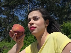 Braless Picnic With Buxom Chick 1 - Spic Sex Tapes