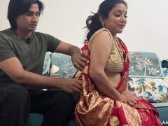 Isot tissit, Rintava, Intialainen, Äiti jota haluaisin panna, Luonnolliset tissit, Tissit