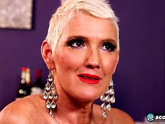 Veľké kozy, Prsnatá, Masturbácia, Dospelé, Milf  mčbp, Prírodné, Prirodzené prsia, Sólo