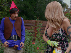 Brunette brune, Attrapée, Jeans, Seins naturels, Douche, Surprise, Serré, Nénés