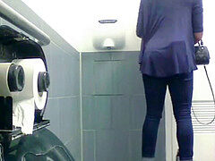 Hidden Camera college restroom 14