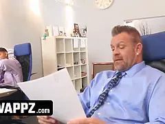 Szájba élvezés, Apu, Mélytorok, Kutya póz, Óriási, Orgia, Buli, Tabu