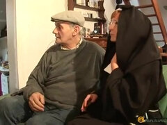 Papy Voyeur Old Nun Zoranal Double Penetration Nonne B - mommy