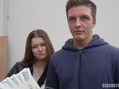 Enthousiasteling, Vriendje, Bruinharig, Tsjechisch, Vriendin, Hardcore, Openbaar, Realiteit