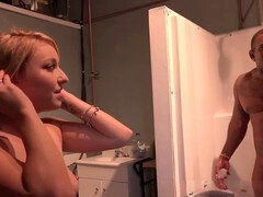 Zadek k puse, Velké péro, Černé