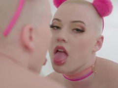 Bald girl Riley Nixon receives cum in mouth from Bill Bailey