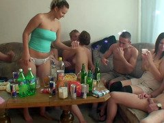 Anal, Blond, Kukk suging, Brunette, Gruppe, Strømper, Student