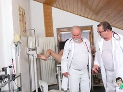Doktor, Ženský, Fetiš, Brýle, Gynekologie, Šukání stroje, Pička, Těsné